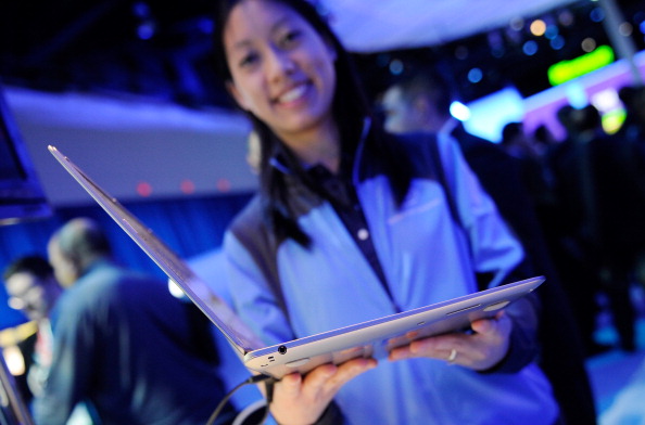 Asus is leveling up with Apple with its all metal Zenbook 3.