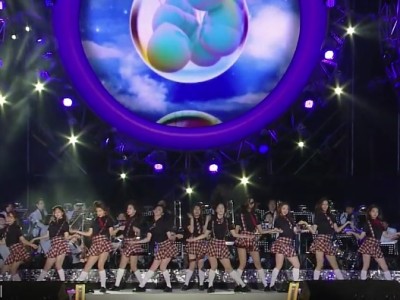 I.O.I's performance at the 2016 Dream Concert edited out.