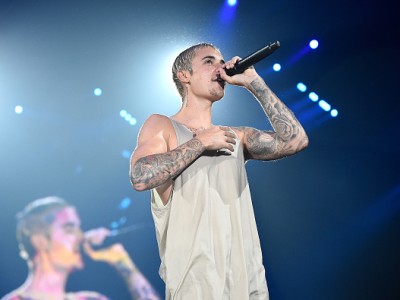 Justin Bieber performs on stage at Madison Square Garden on July 19, 2016.