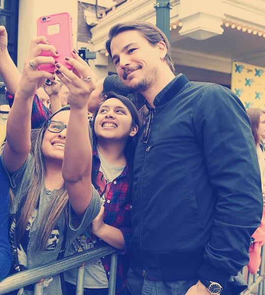 Actor Josh Hartnett arrived at the premiere of "Wild Horses" during the 2015 SXSW Music, FIlm + Interactive Festival at the Paramount Theatre on March 17, 2015 in Austin, Texas.