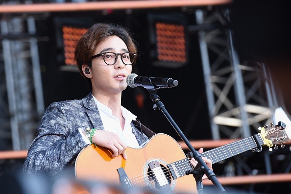 Singer-songwriter Roy Kim performs during the Global Citizen 2015 Earth Day in Washington DC.