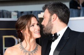 Actress Jennifer Garner and actor-director Ben Affleck arrive at the Oscars at Hollywood & Highland Center on February 24, 2013 in Hollywood, California.