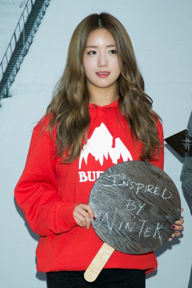 A Pink's Bomi during the 'BURTON' flagship store opening