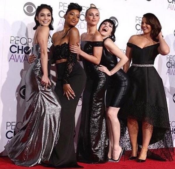 Vanessa Hudgens served as one of the presenters at the 42nd People's Choice Awards along with her "Grease: Live" co-stars Keke Palmer, Julianne Hough, Carly Rae Jepsen and Kether Donohue.