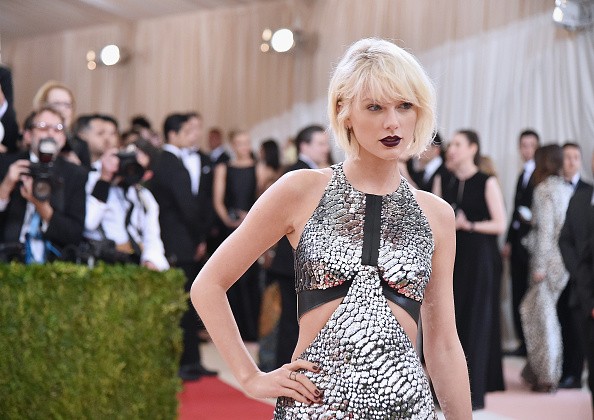 Taylor Swift attends the 2016 Met Gala in New York.