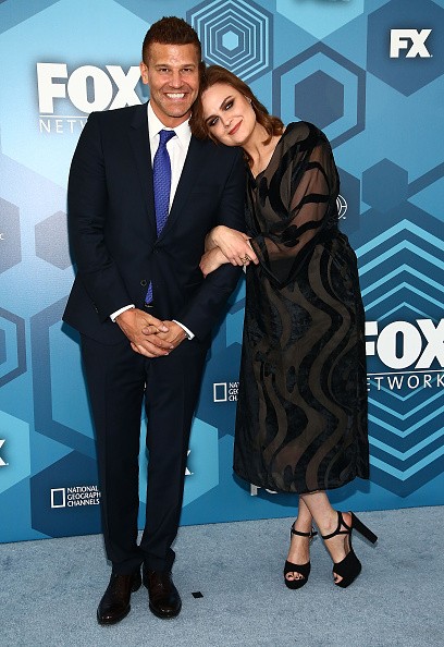 Actors David Boreanaz and Emily Deschanel attended FOX 2016 Upfront Arrivals at Wollman Rink, Central Park on May 16 in New York City. 
