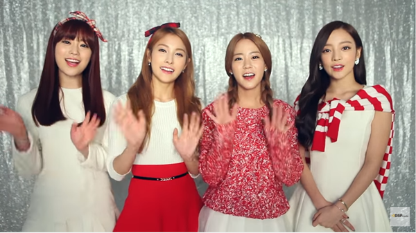 KARA greets fans as they promote their special album "White Letter."