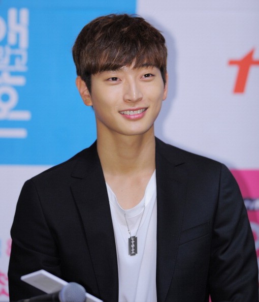 2AM's Jinwoon during the tvN 'Marriage Over Love' press conference.