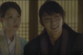 Hae Soo and Wang So got married but Hae Soo cannot become queen and so preferred to be Mistress instead to be with his husband always.