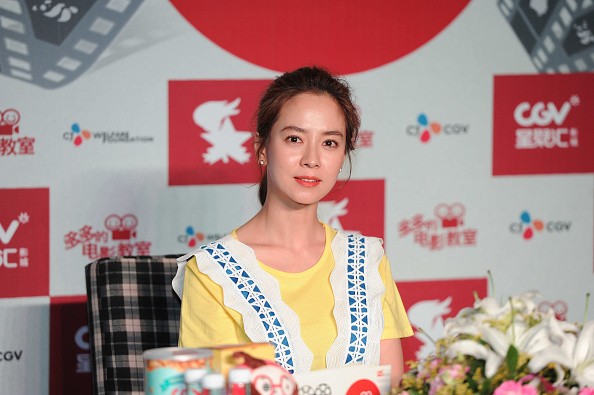 Hallyu star Song Ji Hyo  during a summer camp about youth film creation.
