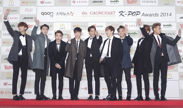 EXO members arrive at the 4th Gaon Chart K-pop Awards.
