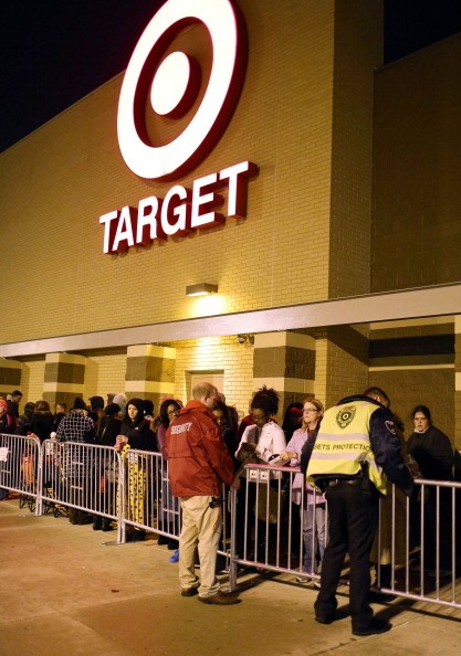 Major Retailers Begin Black Friday Sales Thanksgiving Night