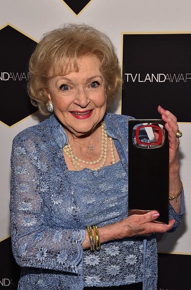 Actress Betty White posed backstage with the Legend Award during the 2015 TV Land Awards at Saban Theatre on April 11, 2015 in Beverly Hills, California. 
