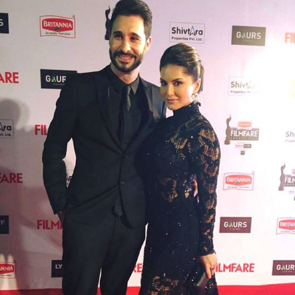 Sunny Leone and husband Daniel Weber gets snapped together on red carpet at Filmfare Awards.