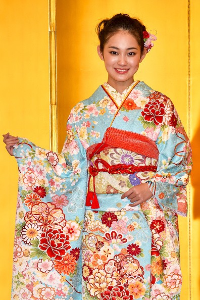 Actress Miyu Yoshimoto will play the role of Hanabi Yasuraoka in Fuji TV's newest live action series "Scum's Wish".