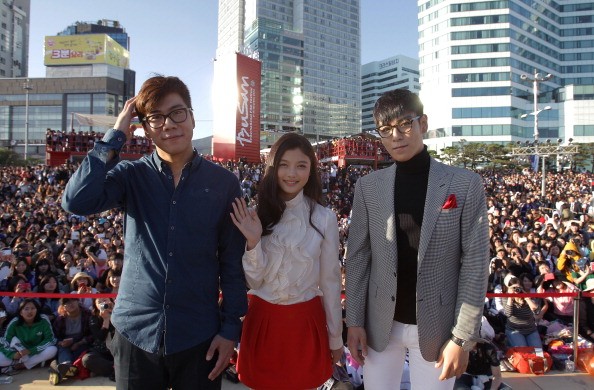 Director Park Hong Soo, Kim Yoo Jung, and BIGBANG's T.O.P at the 18th Busan International Film Festival.
