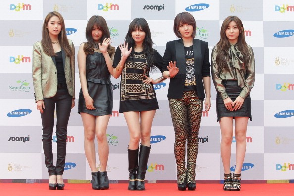 4Minute members arrive at the Seoul International Drama Awards 2013.