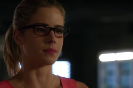 Felicity tells Ragman about his parents' death in Havenrock in 