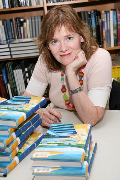 Writer Maria Semple posed for photos at Strand Book Store on Jan. 13, 2009 in New York City. 