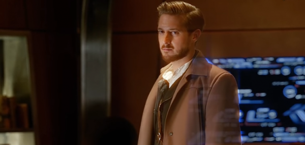 Rip Hunter leaves a message for his team before he disappeared in "Legends of Tomorrow" Season 2 episode 1.