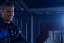 Leonard Snart aka Captain Cold returns as Rory's hallucination in 