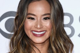 Actress Jamie Chung attended the People's Choice Awards 2017 at Microsoft Theater on Jan. 18 in Los Angeles, California. 