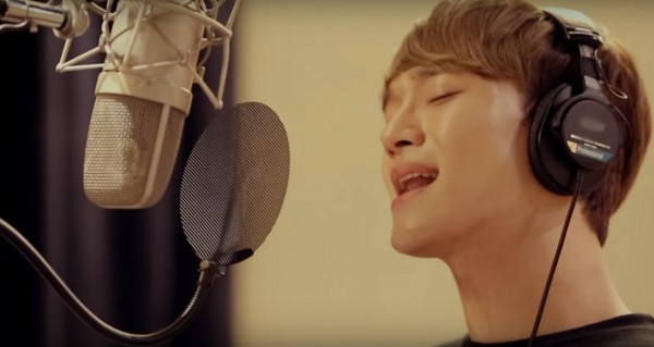 EXO's Chen singing the official soundtrack of "It's Okay, That's Love."