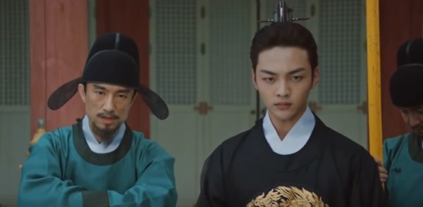 Young actor Kim Min Jae (R) playing as Wang Yeo in "Goblin."