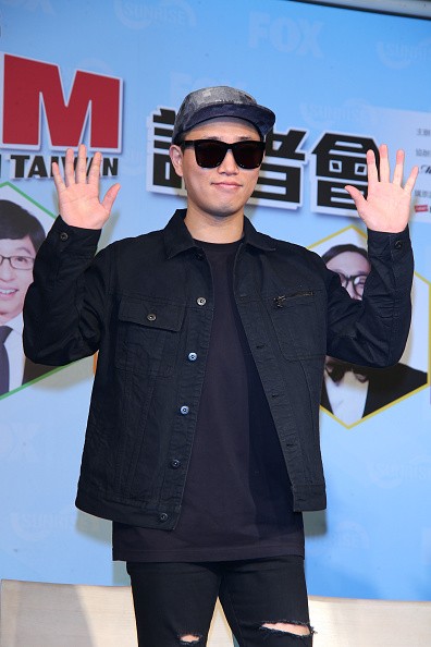 Gary smiles for the camera during the press conference of 2016 Running Man Live In Taiwan.