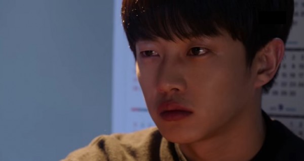 Korean actor Kim Min Suk as Lee Sung Kyu in ongoing legal series "Defendant."