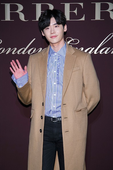Lee Jong-Suk during the photocall for BURBERRY 160th Anniversary at the Burberry Seoul Flagship store.