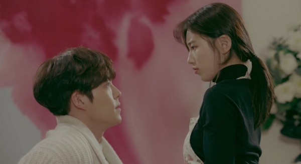 Kim Woo Bin and Suzy in an episode of melodrama "Uncontrollably Fond."