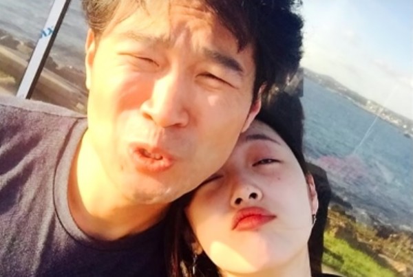 Sulli and Choiza have called it quits after dating for over two years.