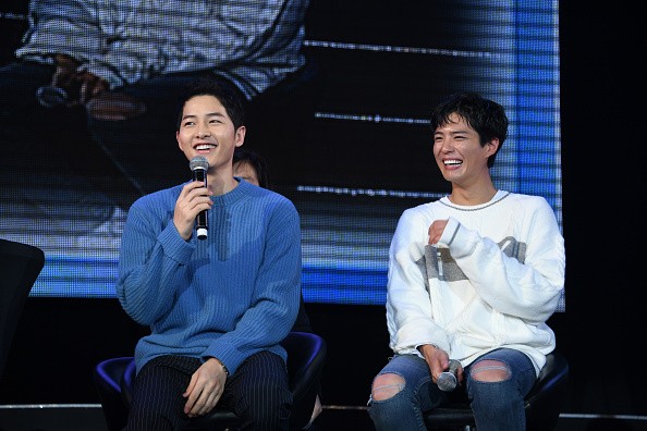  Song Joong Ki attends Park Bo Gum's fan meeting event in Taiwan.