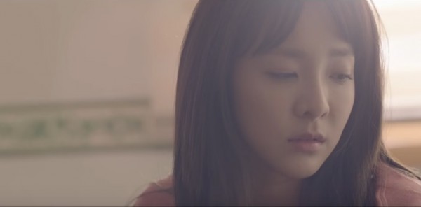 2NE1's Sandara Park in the official trailer of her upcoming movie "One Step."