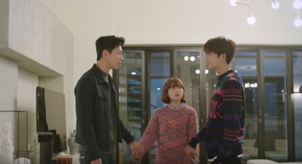 Ji Soo and Park Hyung Sik fight over Park Bo Young in 'Strong Woman Do Bong Soon.'