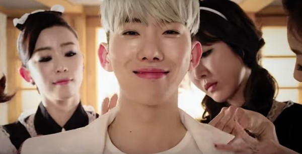 2AM's Jo Kwon in the official music video of 'I'm Da One.'