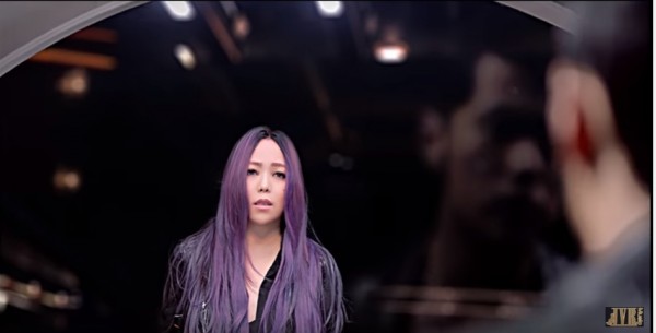A clip from Jay Chou and A-Mei's new song 'Shouldn't Be'.