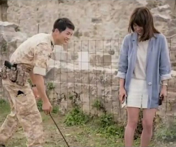 Rumored couple Joong Ki and Hye Kyo headlined "Descendants of the Sun," which was a phenomenon not only in Korea but especially in China, where the show broke records in terms of viewership.