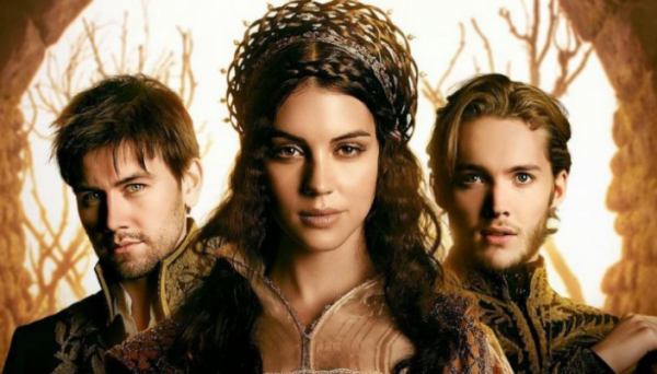 There is still no confirmation relating to the release date of "Reign" Season 4; however, rumor has it that the fourth installment may premiere on summer 2017.
