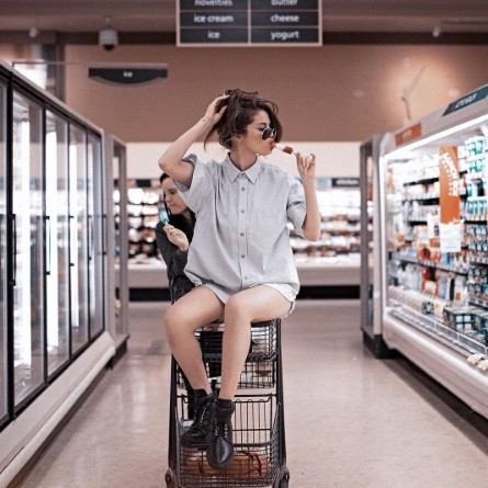 "Same Old Love" singer Selena Gomez riding in a grocery cart inside a market in Canada.