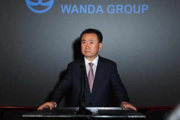 Dalian Wanda chairman Wang Jianlin attending a press conference.