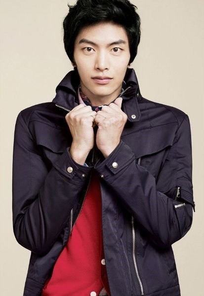 Lee Min Ki has decided in the end to not appear on the Korean drama "With You Tomorrow" because of conflict schedule.