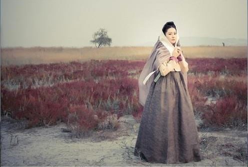 Lee Young Ae's upcoming historical drama "Saimdang, The Herstory" releases official posters.