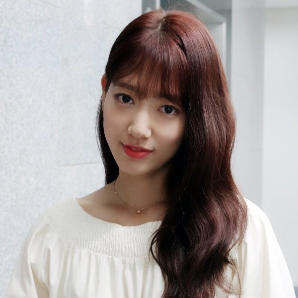 Park Shin-hye who plays the role of Yoo Hye-jung is a South Korean model, singer, and actress.