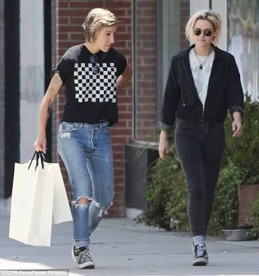 Kristen Stewart spotted strolling with her girlfriend Alicia Cargile.