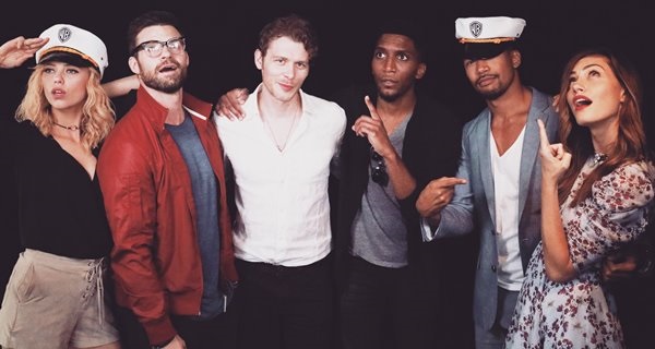 The cast of “The Originals” had stopped by at the Warner Bros boat at WBSDCC.
