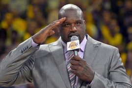 Shaquille O'Neal salutes men and women in armed forces