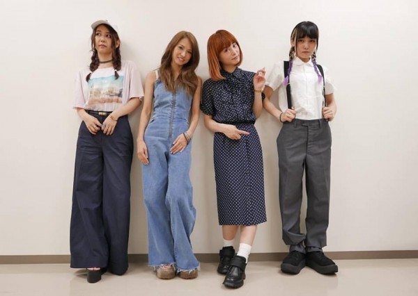 (From left) Tomomi, Haruna, Rina and Mami of SCANDAL rock and rolling for 10 years!