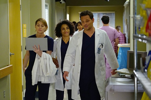 Ellen Pompeo, Kelly McCreary and Justin Chambers on Grey's Anatomy. 